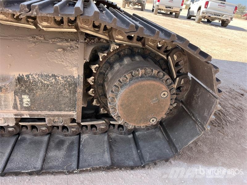 CAT 330F L Tracked Excavator Escavatori cingolati