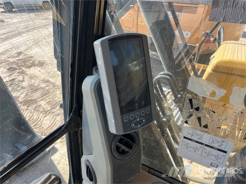 CAT 330F L Tracked Excavator Escavatori cingolati