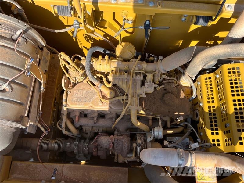 CAT 330F L Tracked Excavator Escavatori cingolati