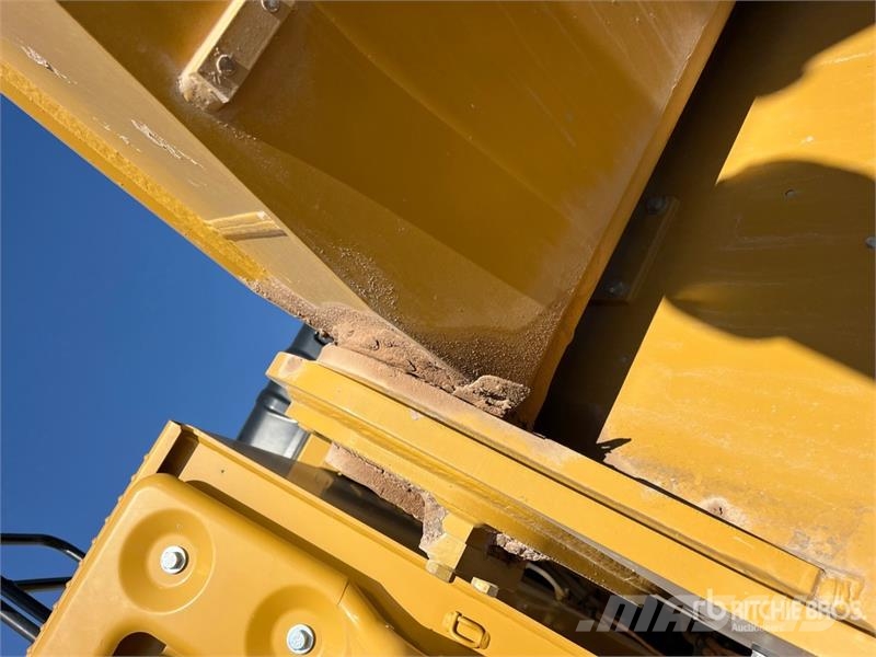 CAT 330F L Tracked Excavator Escavatori cingolati