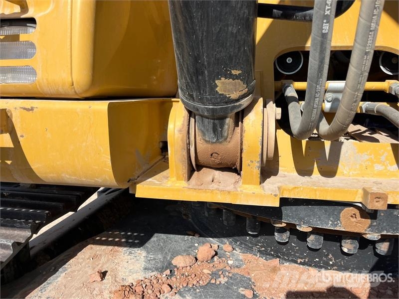 CAT 330F L Tracked Excavator Escavatori cingolati