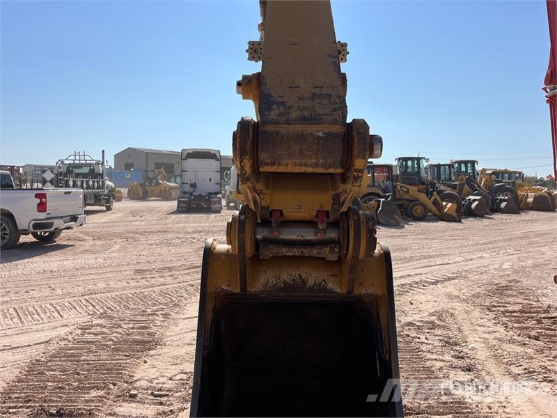 CAT 330F L Tracked Excavator Bagri goseničarji
