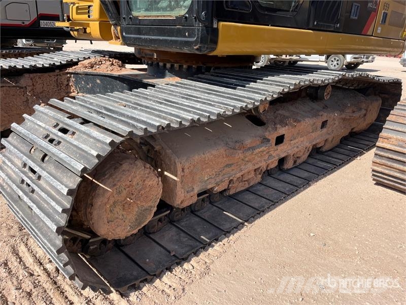 CAT 330F L Tracked Excavator Bagri goseničarji