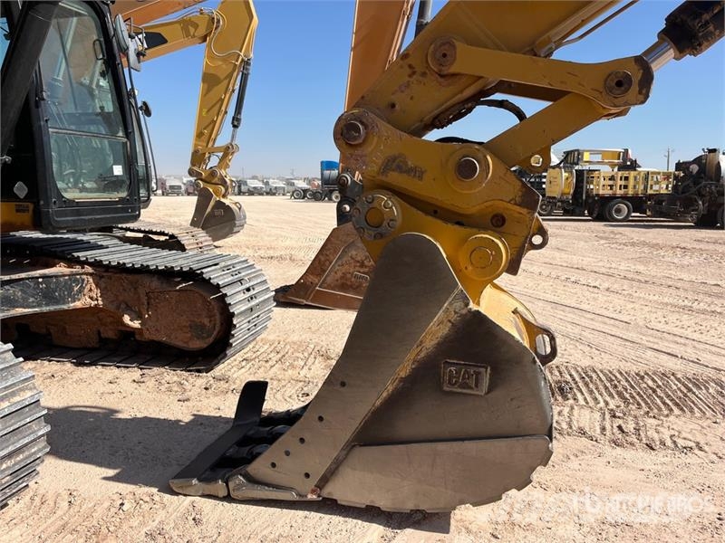 CAT 330F L Tracked Excavator Bagri goseničarji