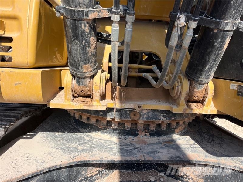 CAT 330F L Tracked Excavator Bagri goseničarji