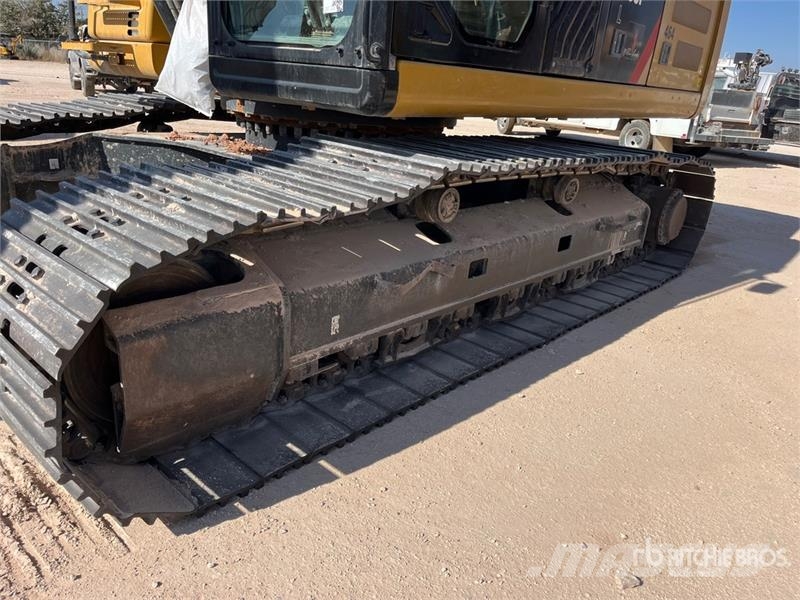 CAT 330F L Tracked Excavator Escavatori cingolati