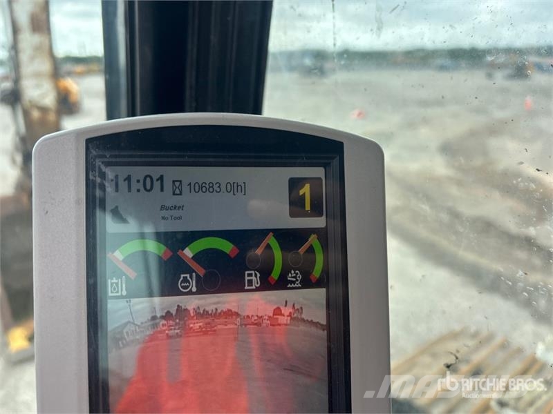 CAT 335F LCR Tracked Excavator Lánctalpas kotrók