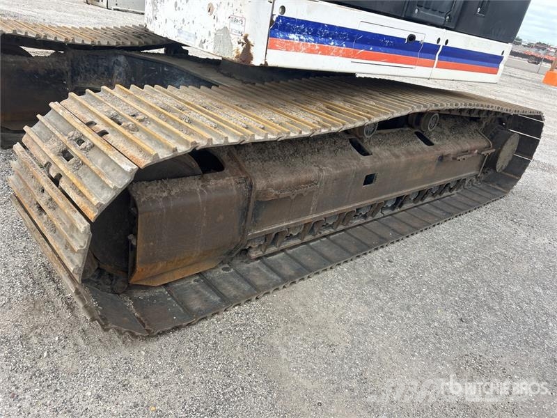 CAT 335F LCR Tracked Excavator Lánctalpas kotrók