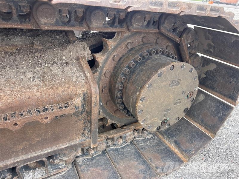 CAT 335F LCR Tracked Excavator Lánctalpas kotrók