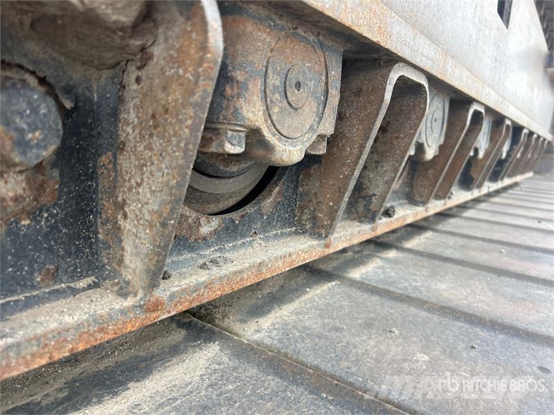 CAT 335F LCR Tracked Excavator Lánctalpas kotrók
