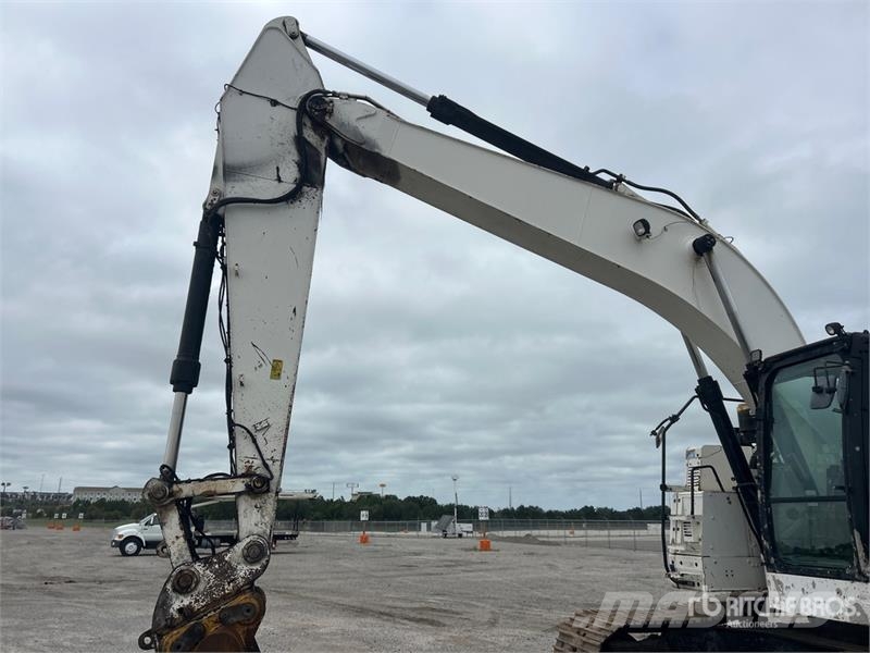 CAT 335F LCR Tracked Excavator Lánctalpas kotrók