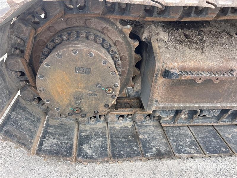 CAT 335F LCR Tracked Excavator Lánctalpas kotrók