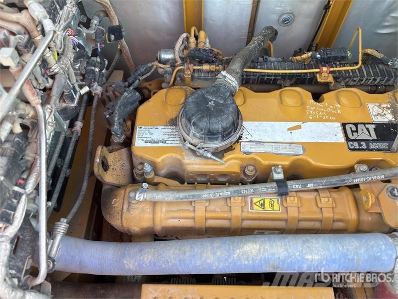 CAT 336 EL Tracked Excavator Bagri goseničarji