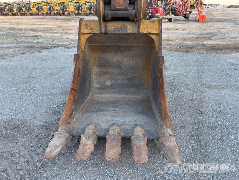 CAT 336 EL Tracked Excavator Bagri goseničarji