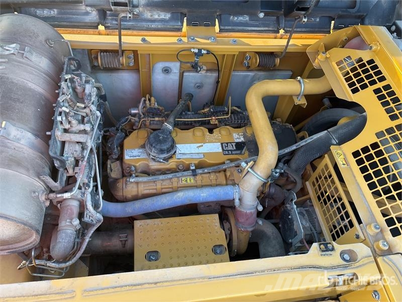 CAT 336 EL Tracked Excavator Bagri goseničarji