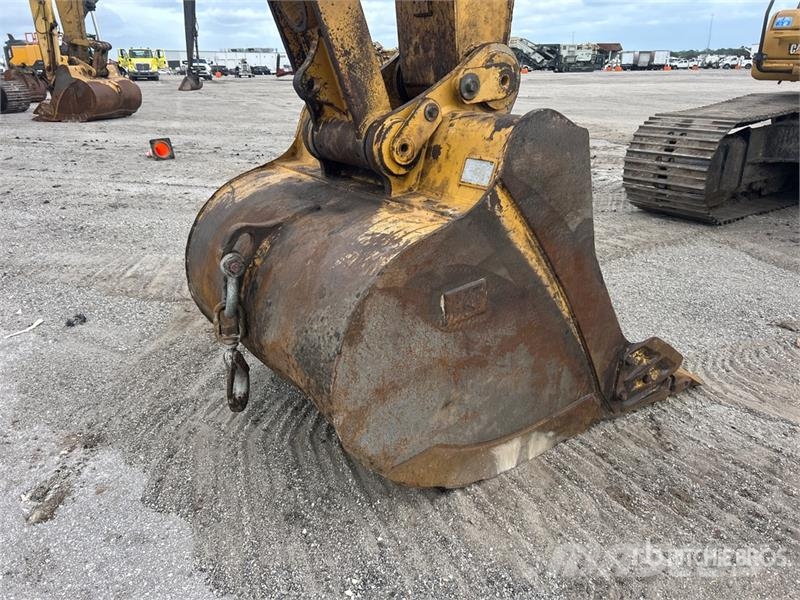 CAT 336 GC Tracked Excavator Rupsgraafmachines