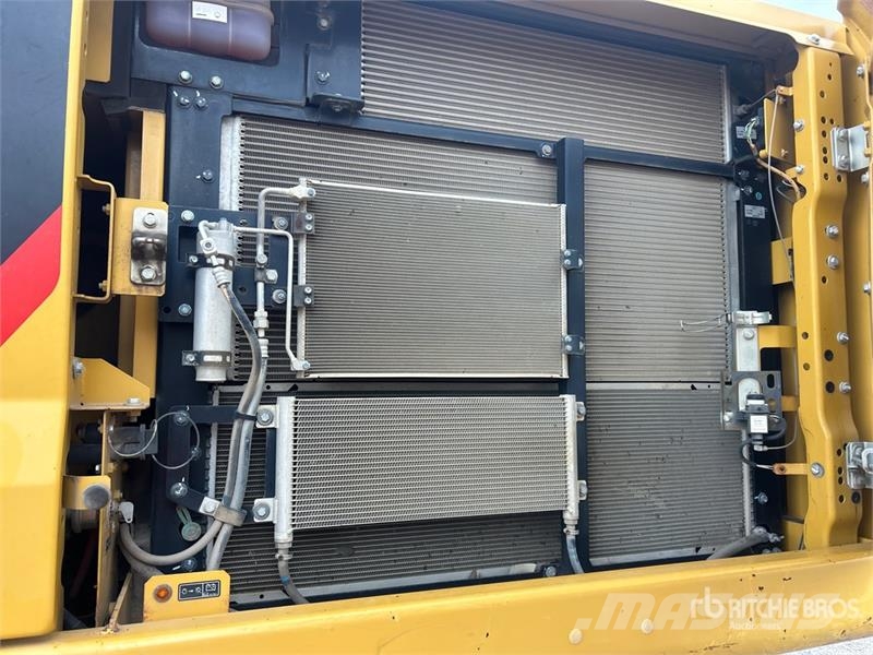 CAT 336 GC Tracked Excavator Rupsgraafmachines