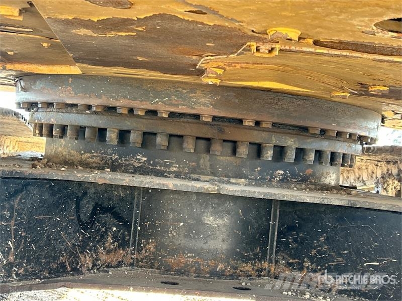 CAT 336 Tracked Excavator Гусеничні екскаватори