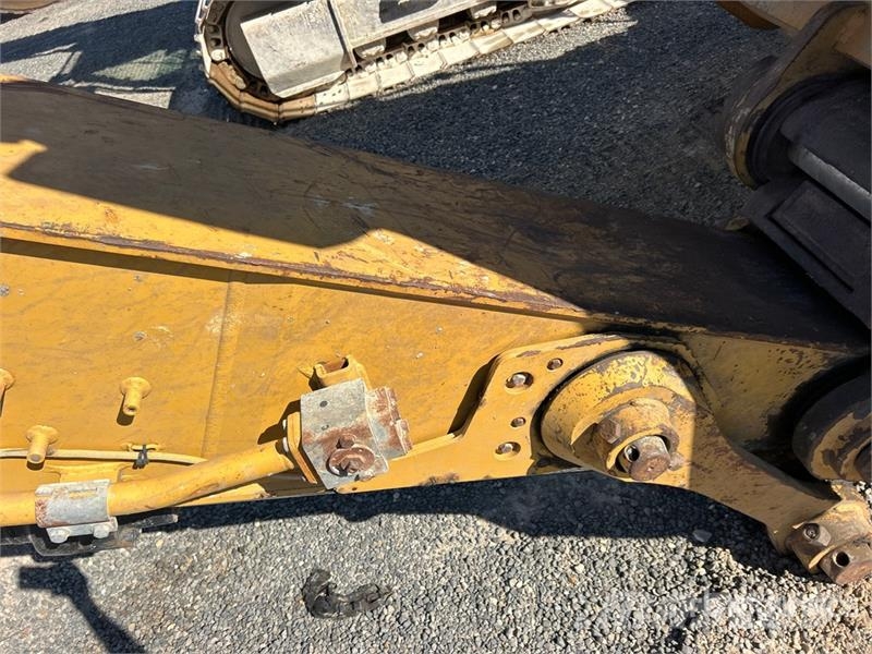 CAT 336 Tracked Excavator Гусеничні екскаватори