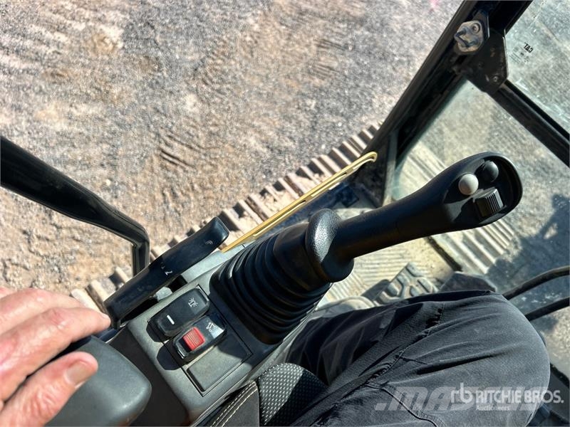 CAT 336 Tracked Excavator Гусеничні екскаватори