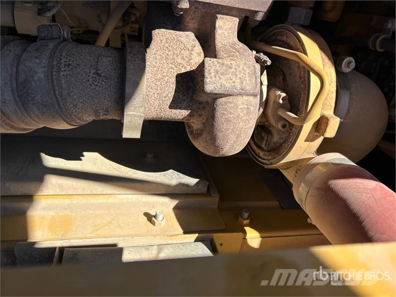 CAT 336 Tracked Excavator Гусеничні екскаватори