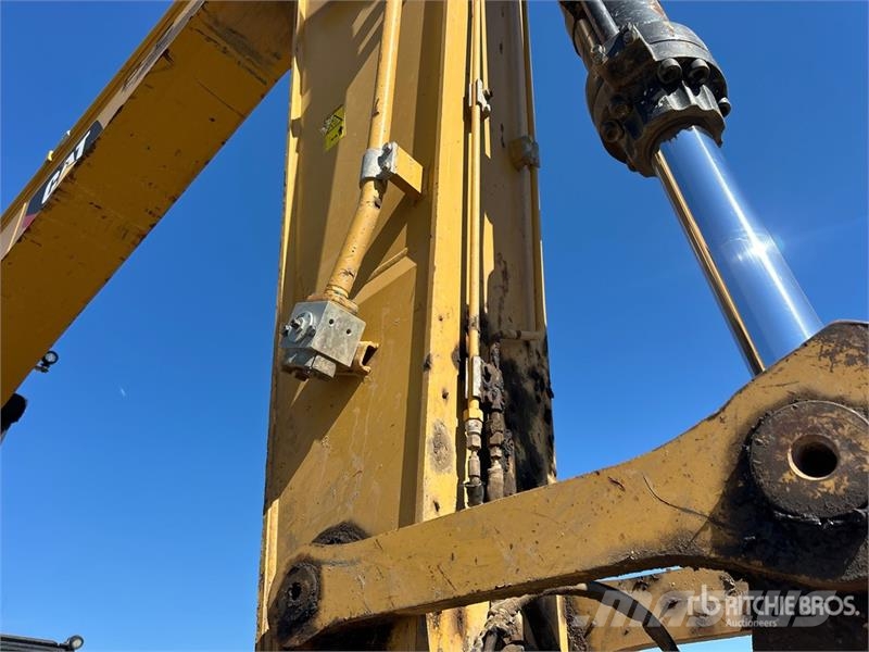CAT 336 Tracked Excavator Гусеничні екскаватори