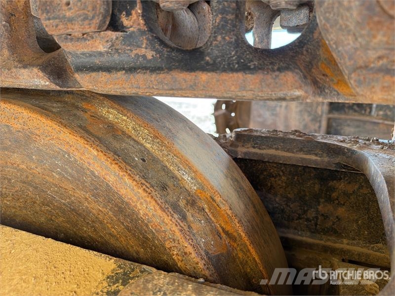 CAT 336DL Tracked Excavator Bagri goseničarji