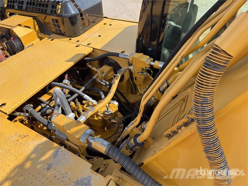 CAT 336DL Tracked Excavator Bagri goseničarji