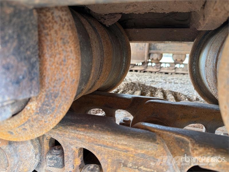 CAT 336DL Tracked Excavator Bagri goseničarji