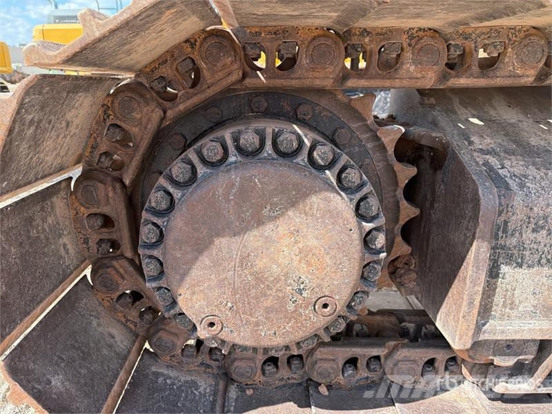 CAT 336DL Tracked Excavator Bagri goseničarji