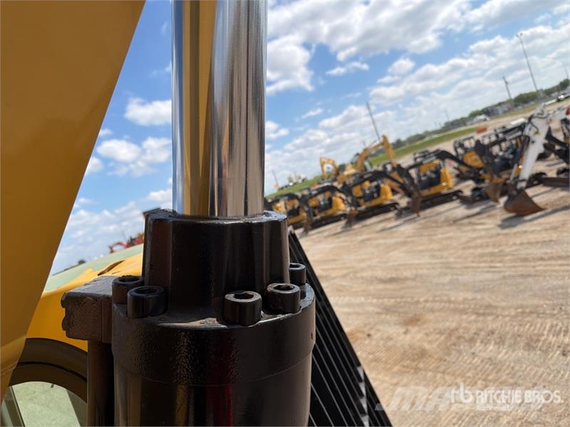 CAT 336DL Tracked Excavator Bagri goseničarji