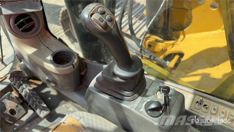 CAT 336DL Tracked Excavator Bagri goseničarji