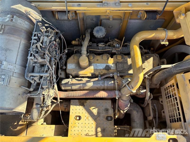 CAT 336E L Tracked Excavator Kāpurķēžu ekskavatori