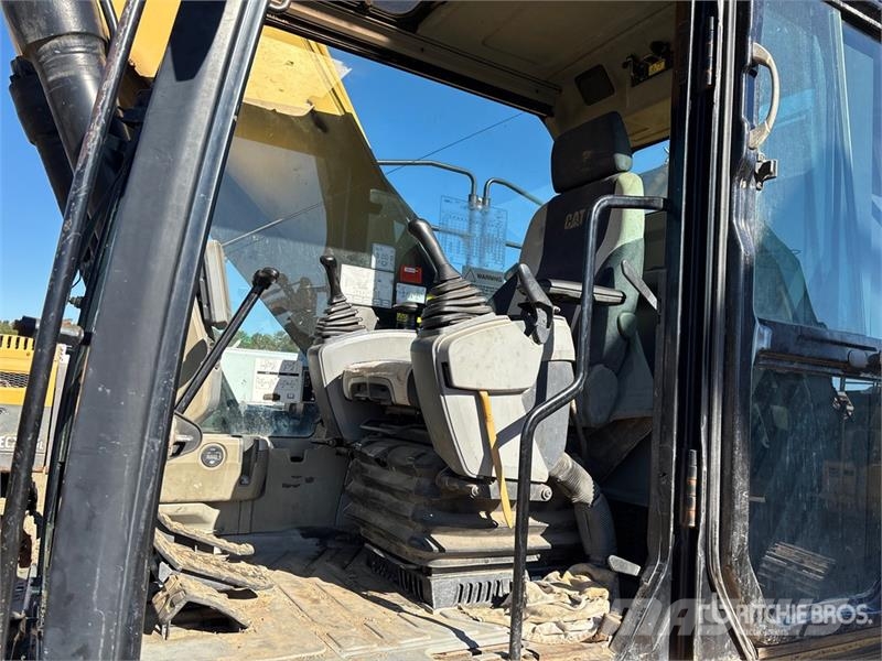 CAT 336E L Tracked Excavator Kāpurķēžu ekskavatori