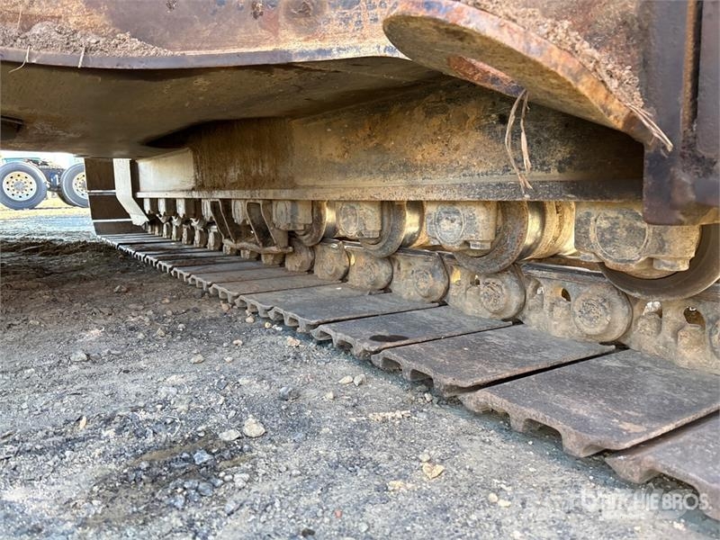 CAT 336E L Tracked Excavator Kāpurķēžu ekskavatori