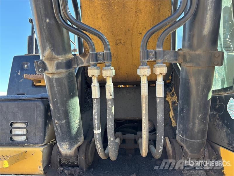 CAT 336E L Tracked Excavator Kāpurķēžu ekskavatori