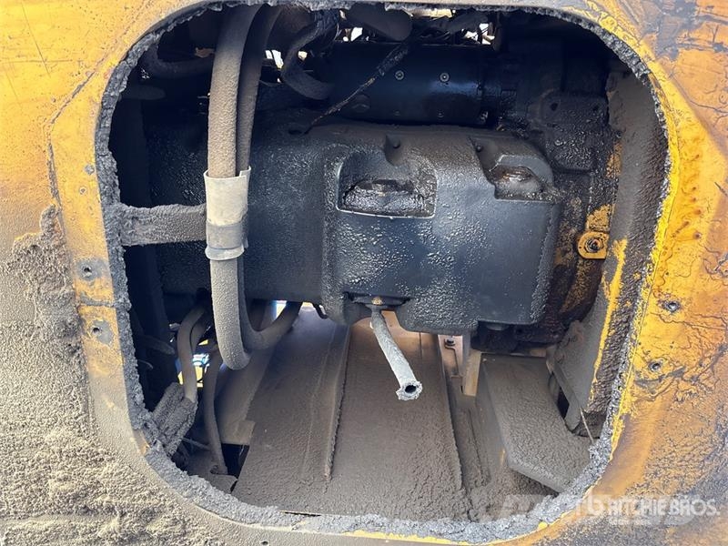 CAT 336E L Tracked Excavator Kāpurķēžu ekskavatori