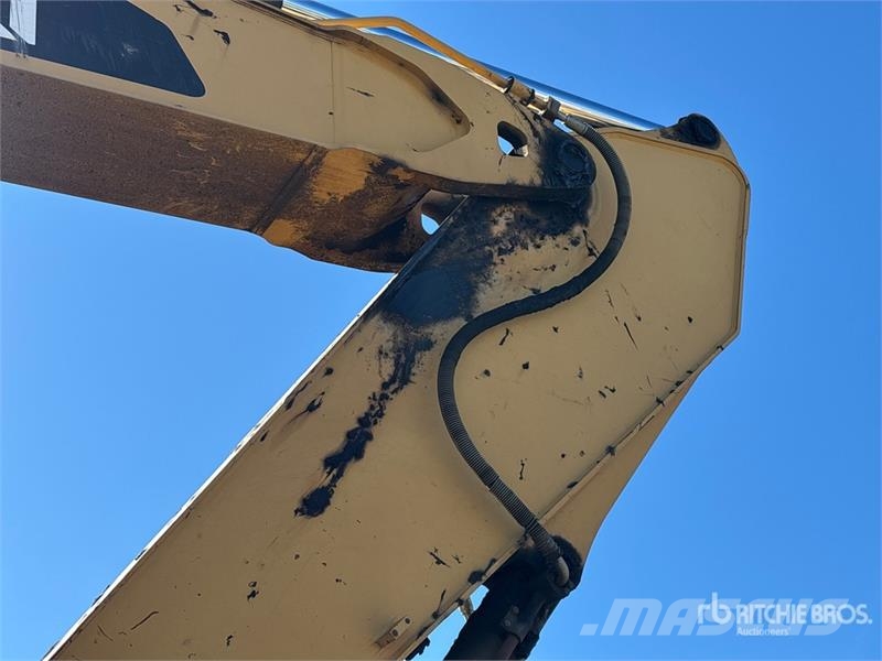 CAT 336E L Tracked Excavator Kāpurķēžu ekskavatori