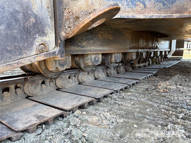 CAT 336E L Tracked Excavator Kāpurķēžu ekskavatori