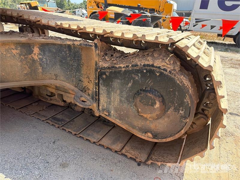 CAT 336F L Tracked Excavator Bagri goseničarji