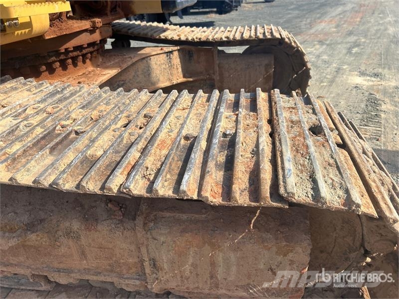 CAT 336F L Tracked Excavator Roomikekskavaatorid