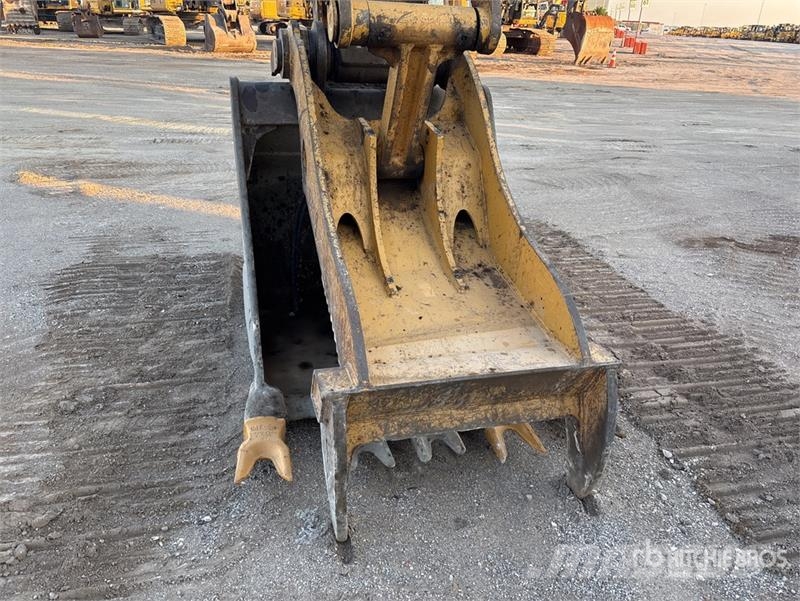 CAT 336F L Tracked Excavator Raupenbagger