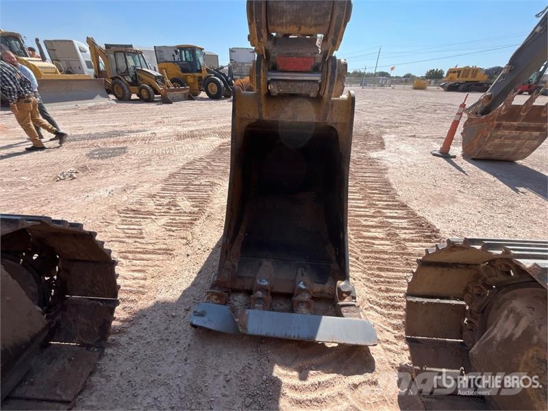 CAT 336F L Tracked Excavator Pásová rýpadla