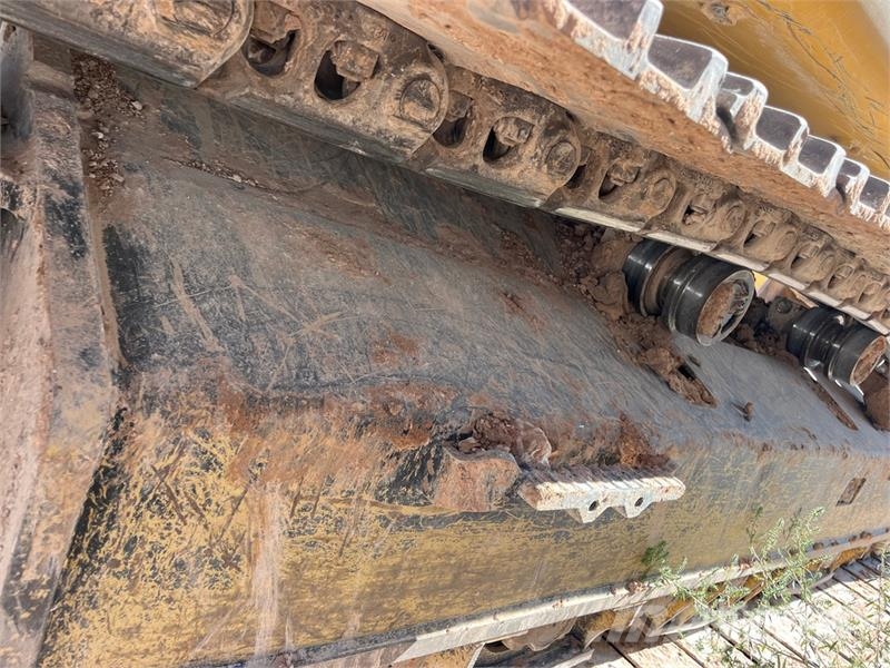 CAT 336F L Tracked Excavator Pásová rýpadla