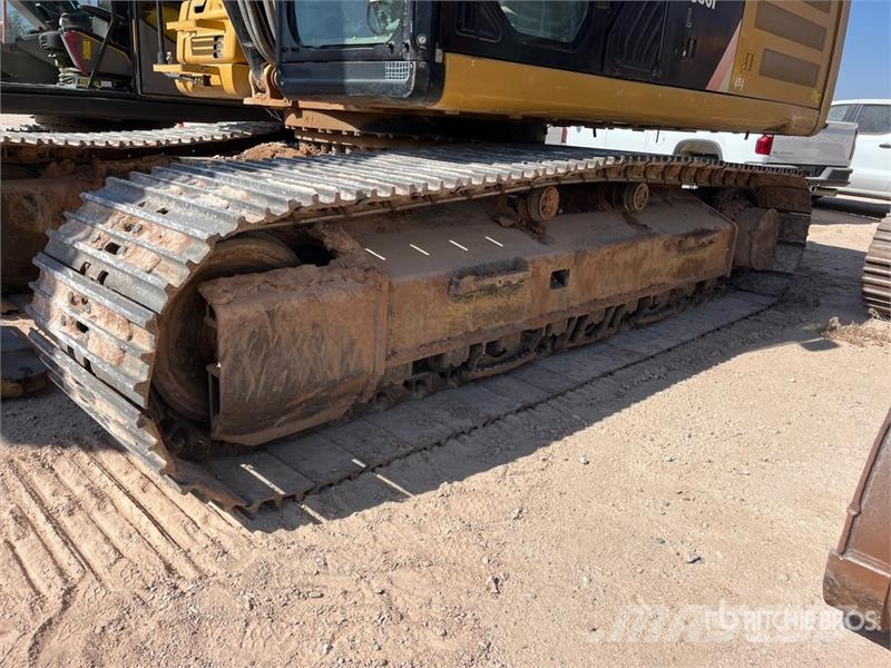 CAT 336F L Tracked Excavator Pásová rýpadla