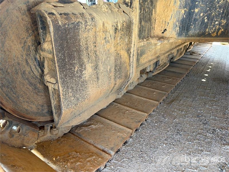 CAT 336F L Tracked Excavator Bagri goseničarji
