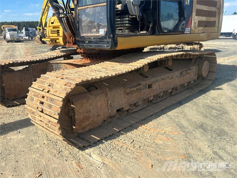 CAT 336F L Tracked Excavator Roomikekskavaatorid