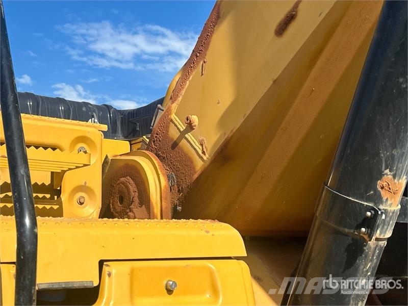 CAT 336F L Tracked Excavator Roomikekskavaatorid