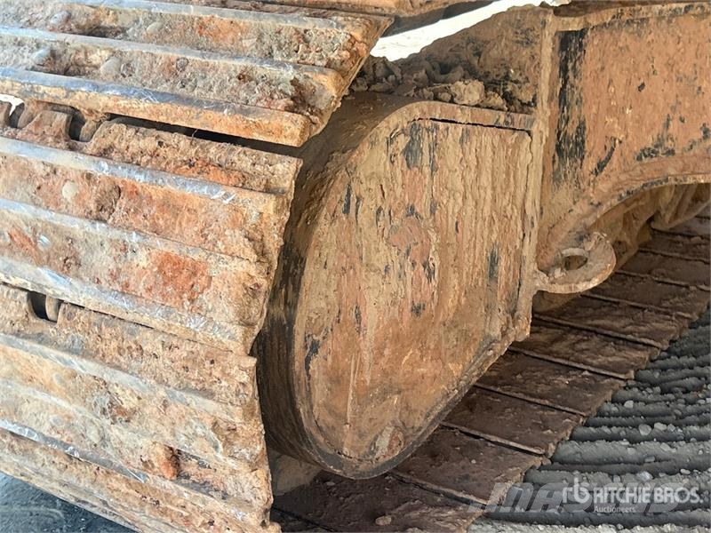 CAT 336F L Tracked Excavator Roomikekskavaatorid