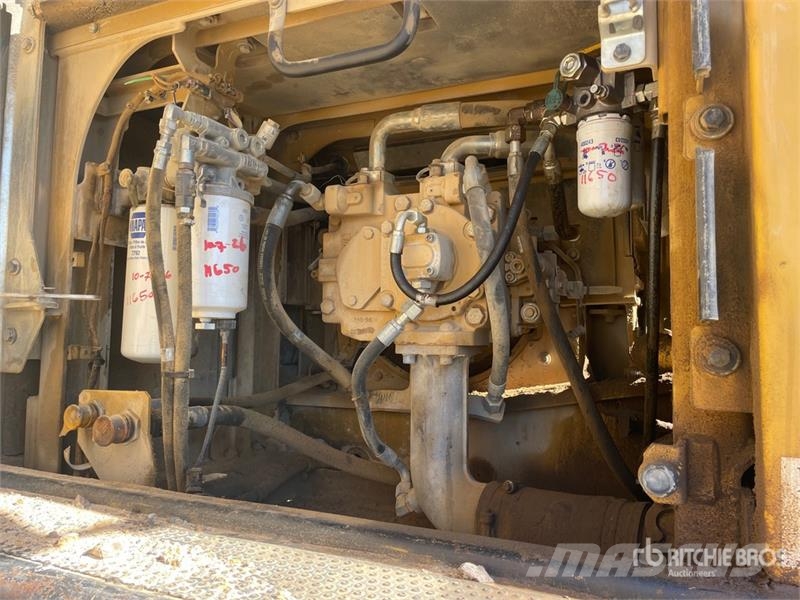 CAT 336F L Tracked Excavator Гусеничні екскаватори